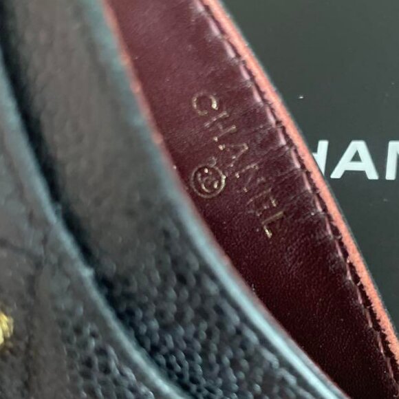 Authentic CHANEL Black Caviar Quilted Leather Classic Card Holder Case Gold CC - Picture 8 of 8